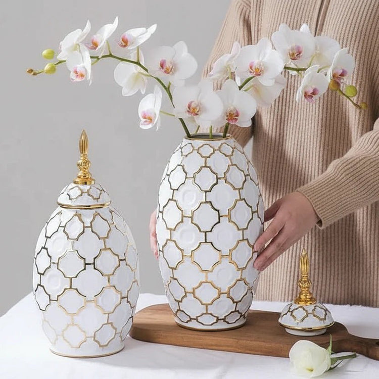 Vases / Jars / Figurines - Home Decor - itzy bitsy