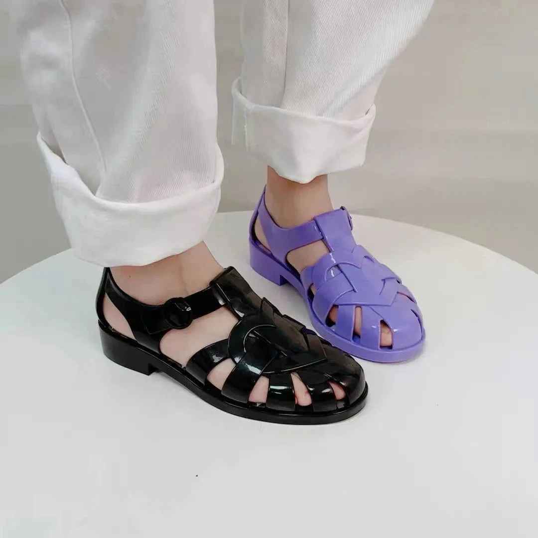 MELISSA HEART SANDAL + CAPETOS