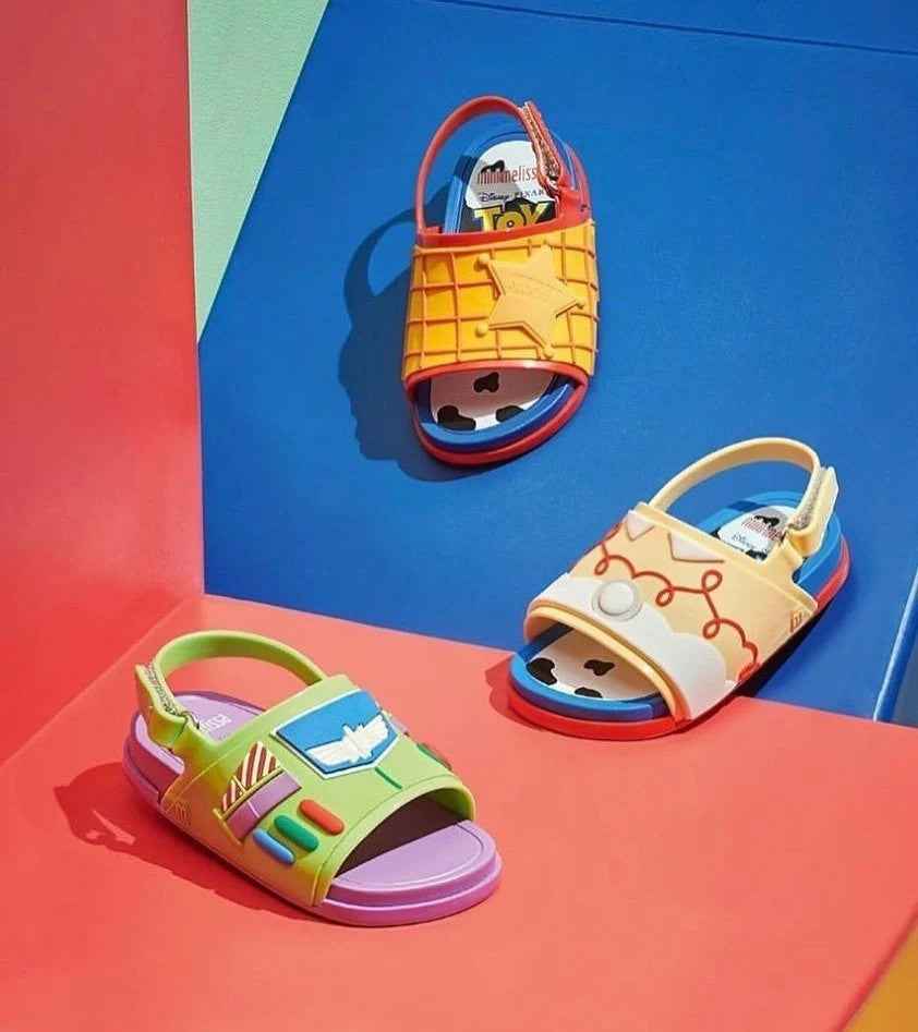 MINI MELISSA BEACH SLIDE + TOY STORY