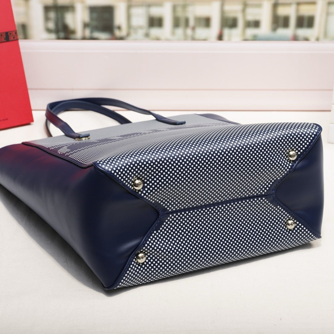 CHCH Women Travel Bag/Tote Bag