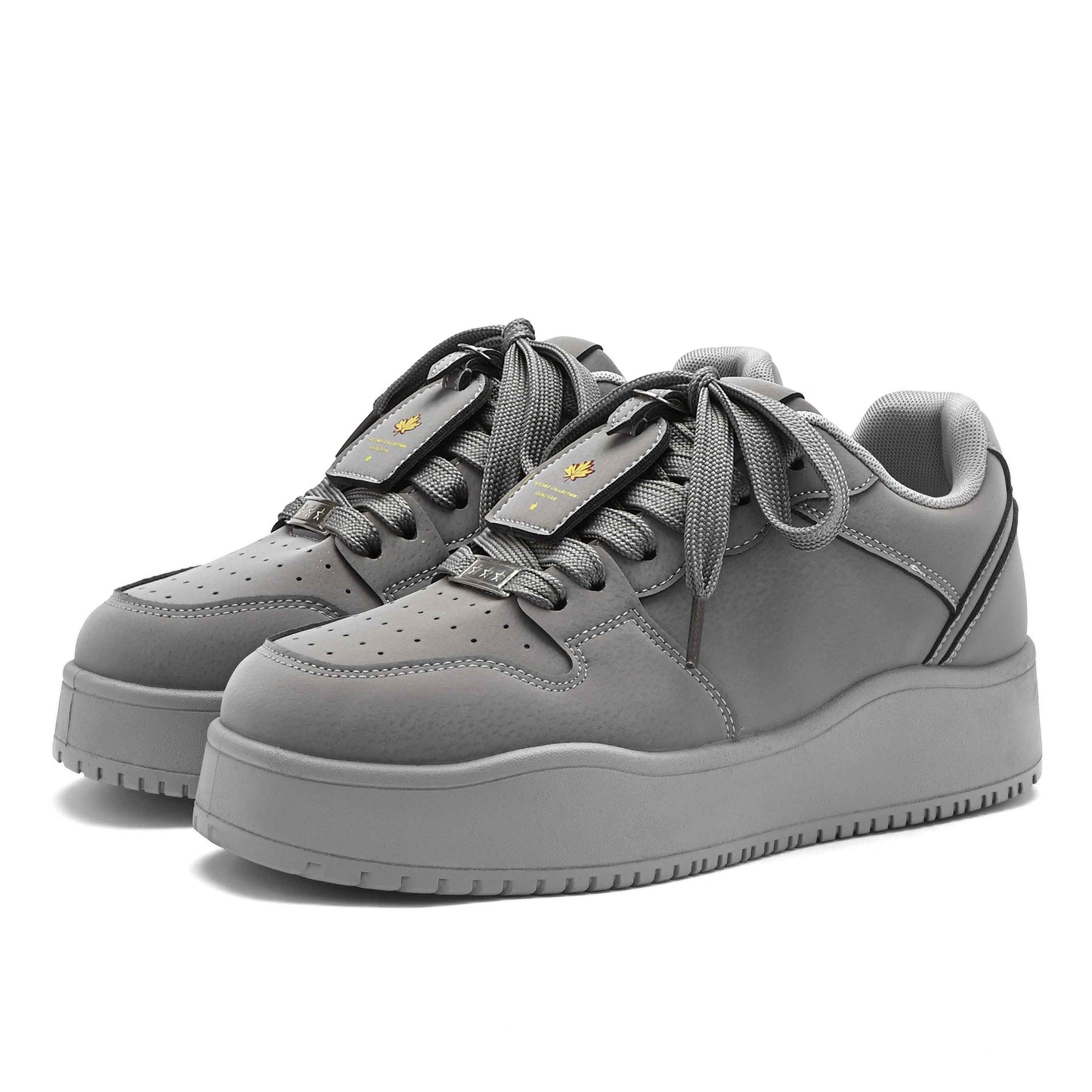 Crayon Shin-Chan Collaboration Suede Classic Platform Sneakers