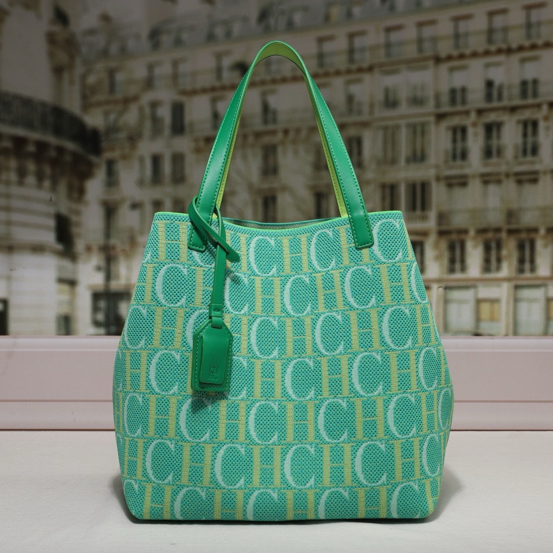 CHCH Niche Striped Large Capacity Bucket Bag