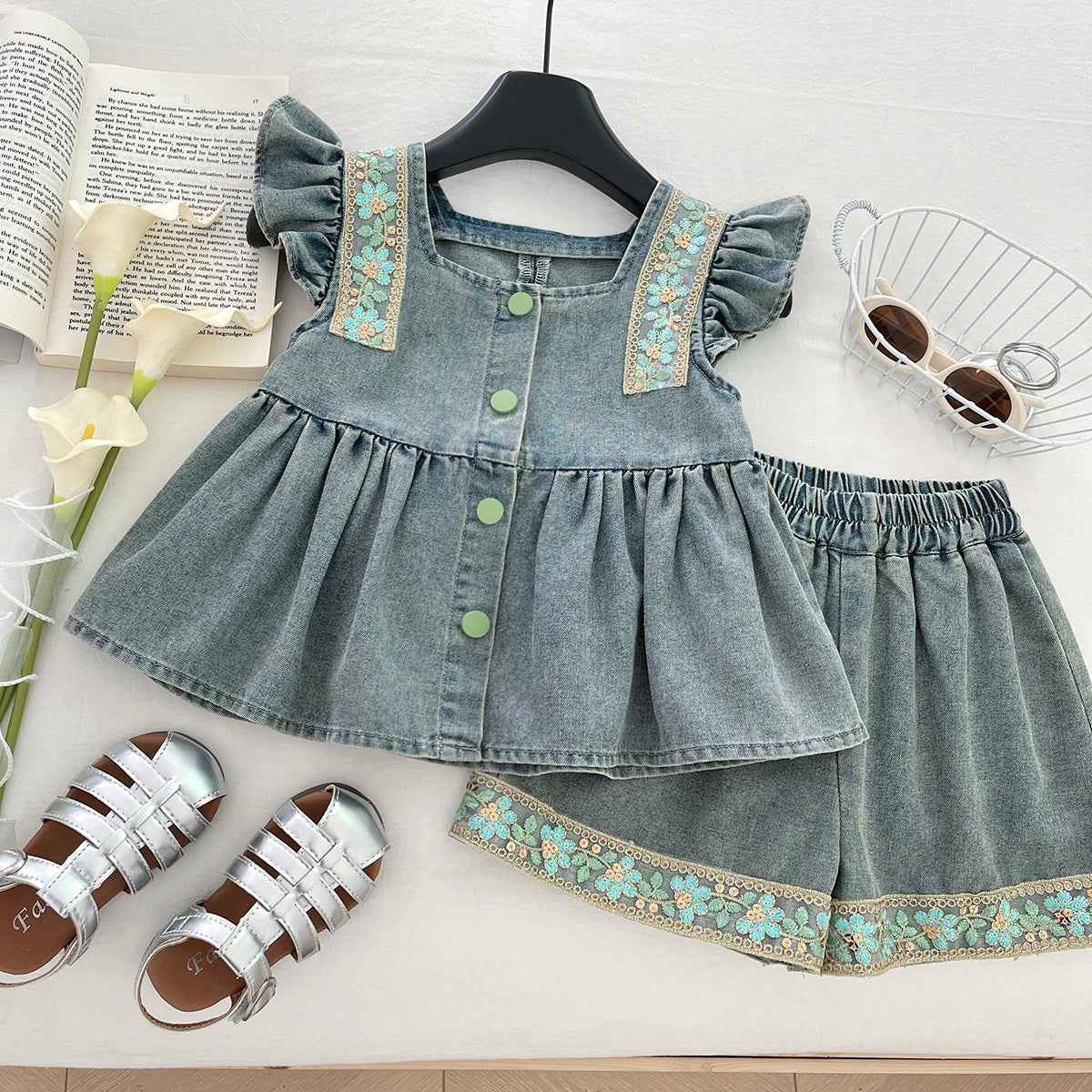 Girls Denim Shorts Suit 2025 New Summer Fashionable Cut Out Bow Denim Two-Piece Set Trendy