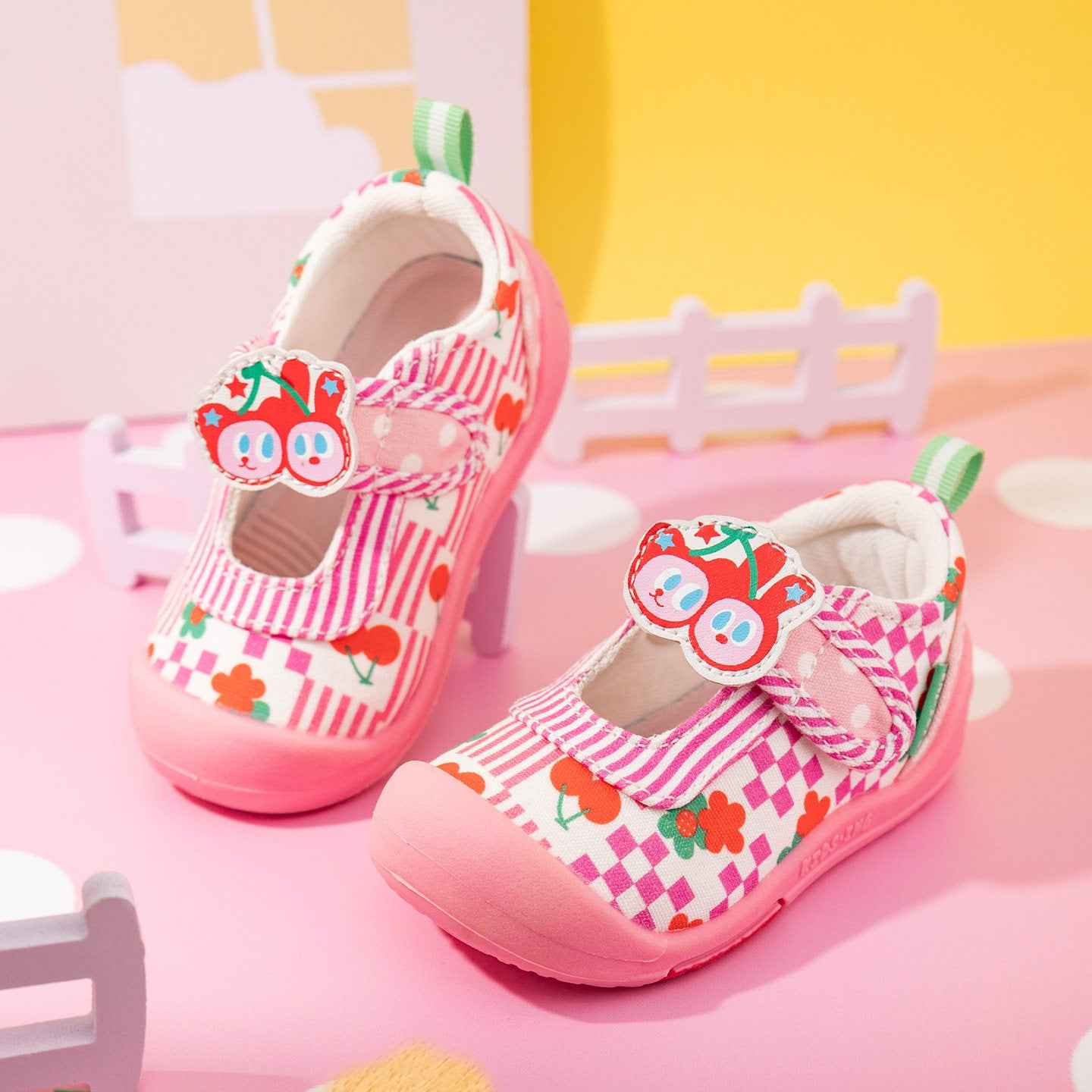 Kidsing Kedi Star Toddler Canvas Shoes Girls's Soft Sole Sneakers