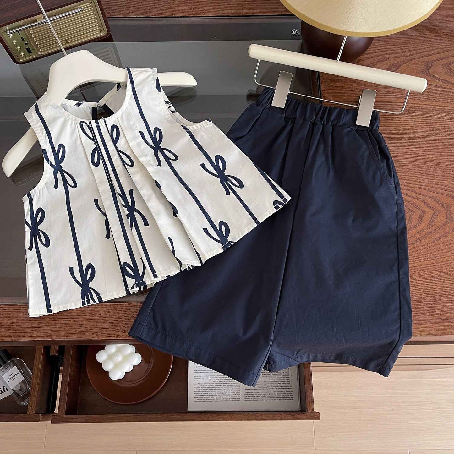 Girls' Sleeveless Doll Shirt + Cropped Wide Pants 2Pcs Outfit Set