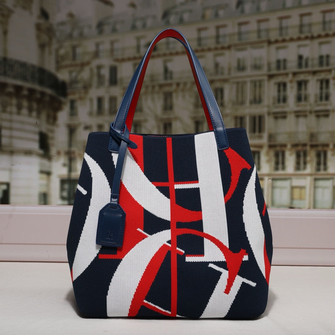 CHCH Niche Striped Large Capacity Bucket Bag