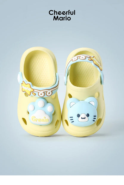 Cheerful Mario Sandals Animals