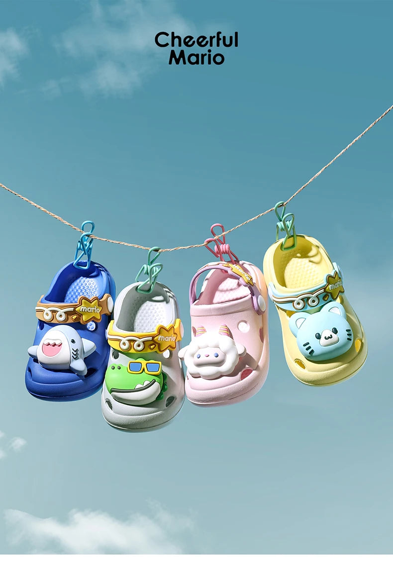 Cheerful Mario Sandals Animals