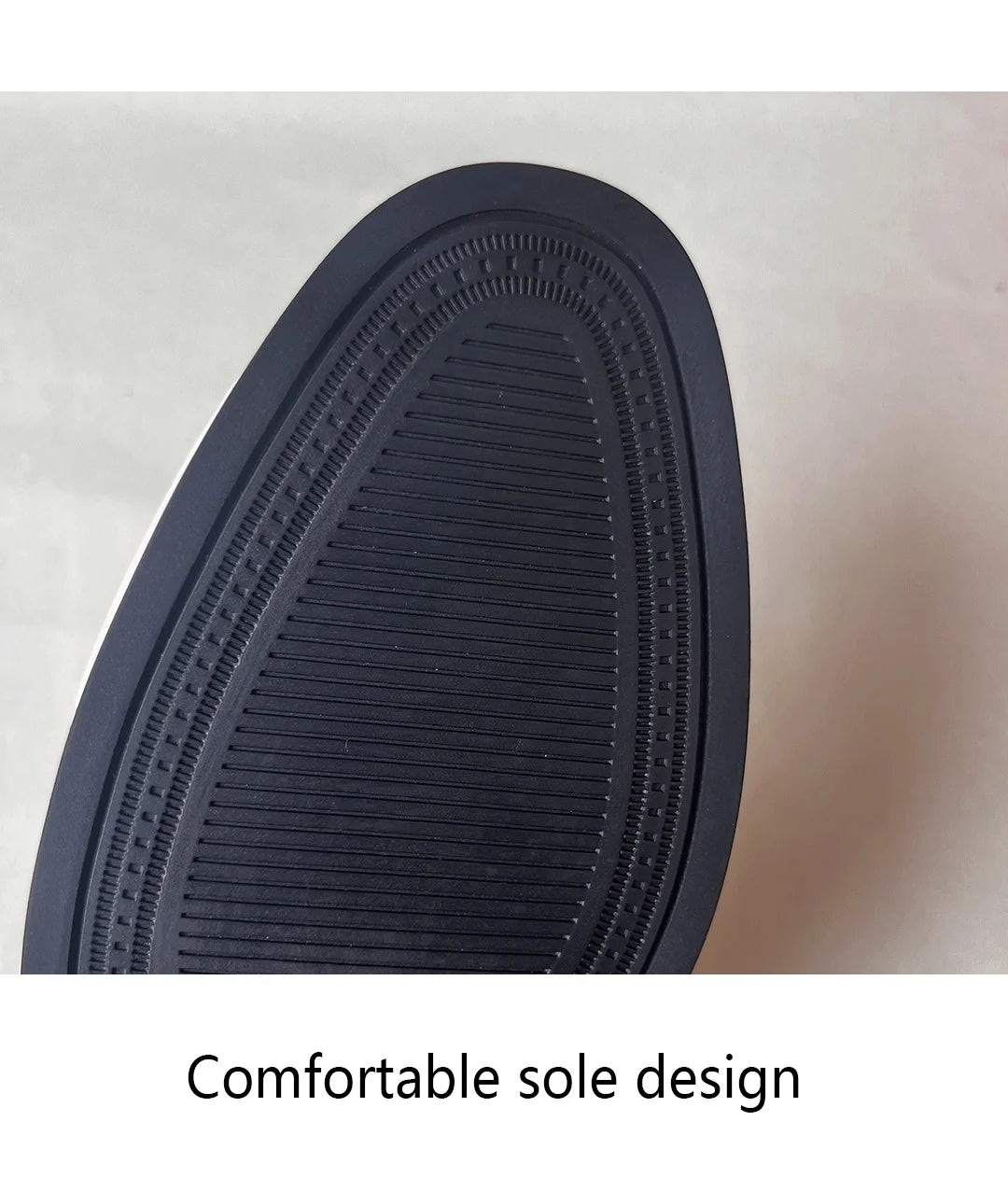 CHCH Baotou Low Heels Sandals