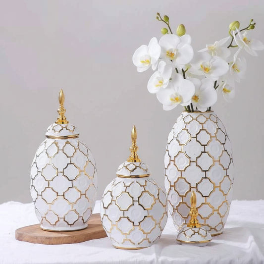 Luxurious Gold-Plated Ceramic Vase