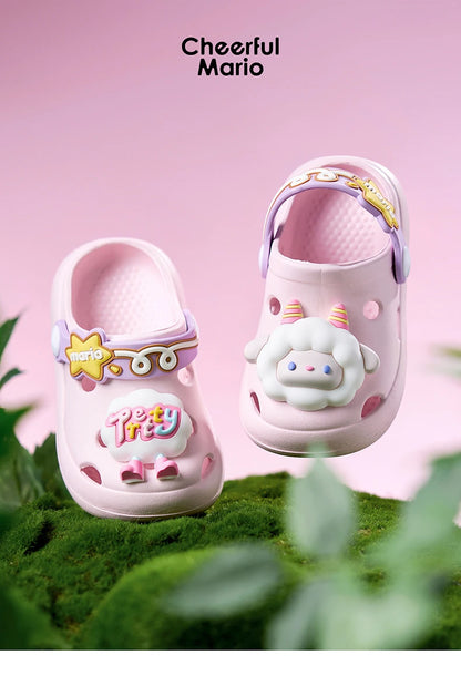 Cheerful Mario Sandals Animals