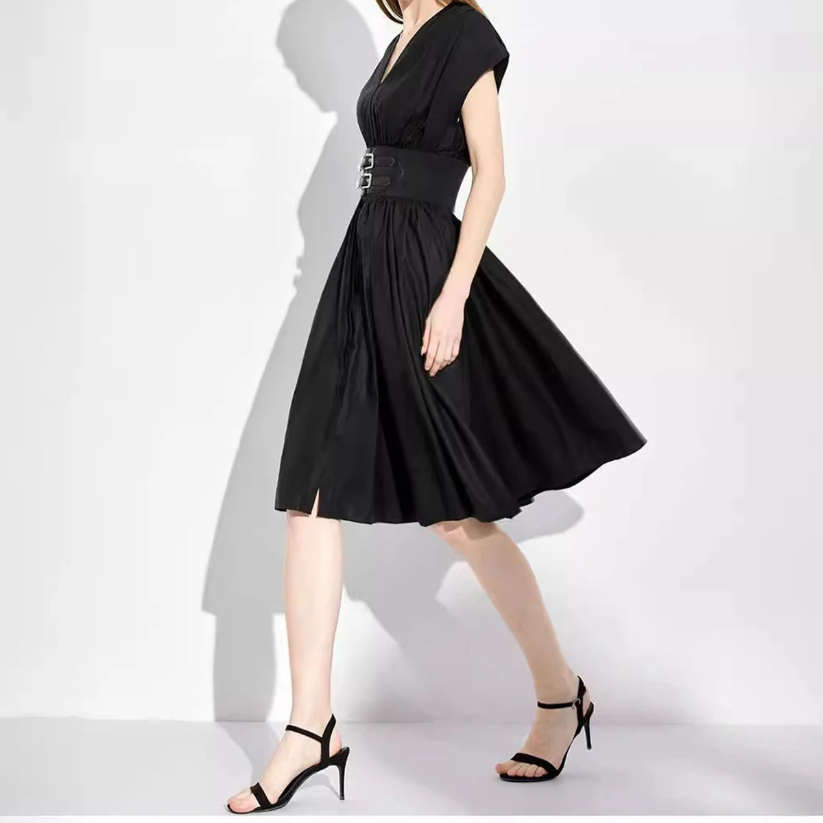 CH V-neck High Waist Slim Black Midi Dress