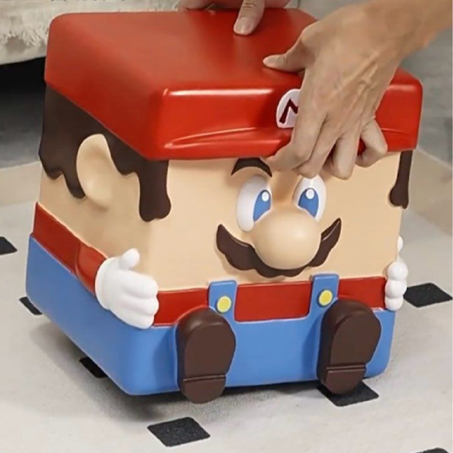 Decorative Mario Accent/Side Table