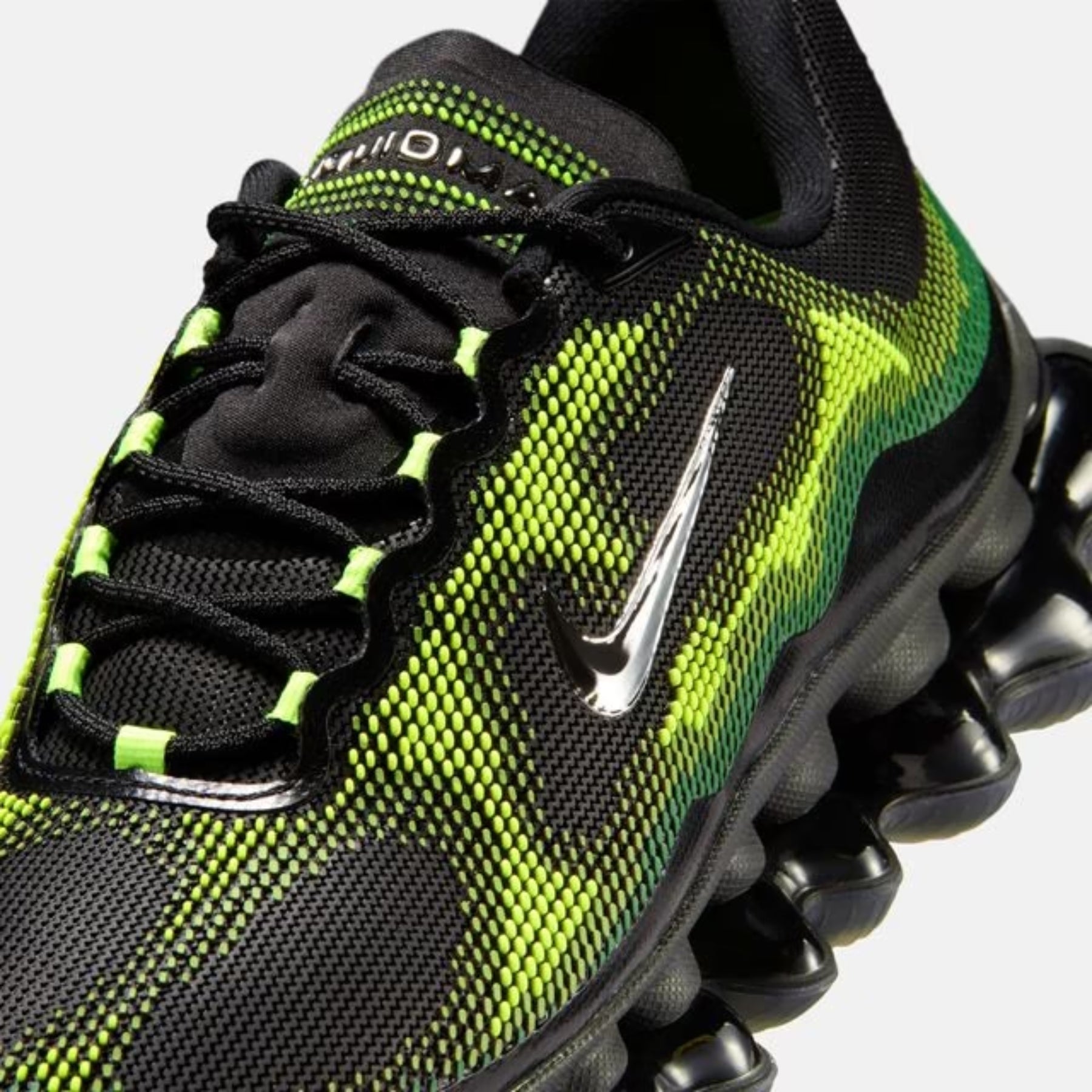 Nike Air Liquid Max | Radiant Green/Apple Green - itzy bitsy