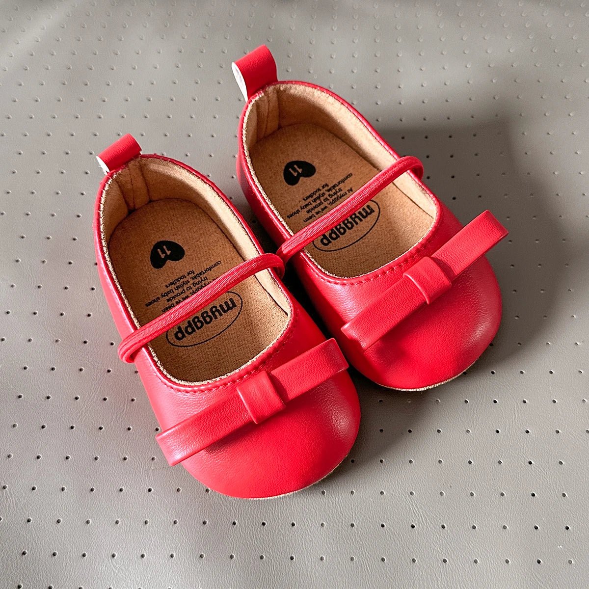 Baby First Walker Leather Shoes Rubber Anti - slip Sole - itzy bitsy