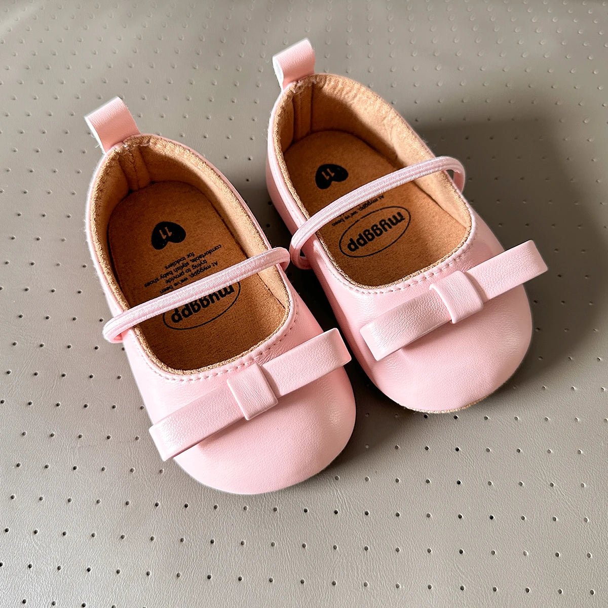 Baby First Walker Leather Shoes Rubber Anti - slip Sole - itzy bitsy