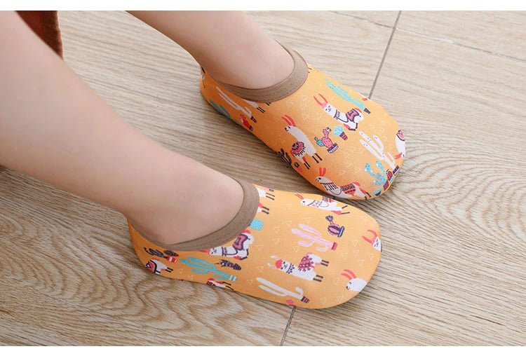 Boy Anti Slip Shoes/Socks - itzy bitsy