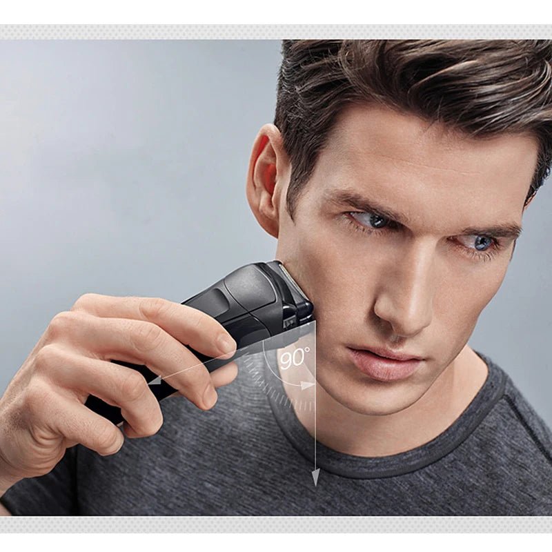 Braun S3 301s Electric Shavers - itzy bitsy