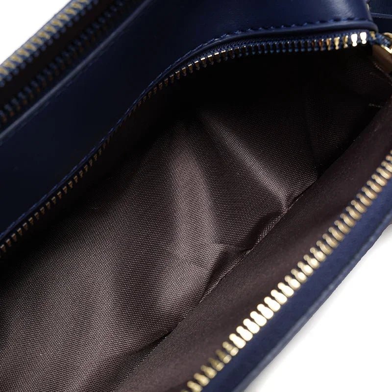 CH Women's Trendy Camera Crossbody Bag - itzy bitsy