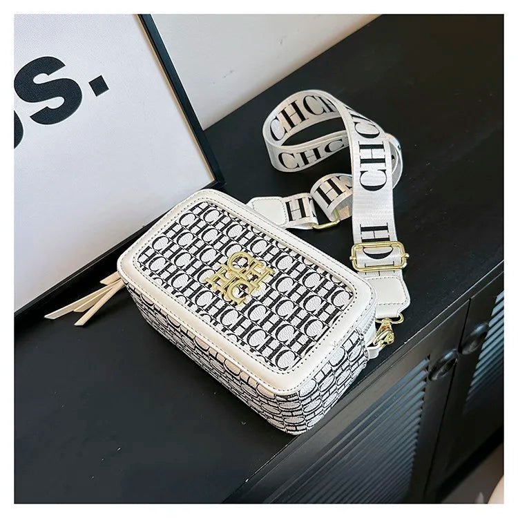 CH Women's Trendy Camera Crossbody Bag - itzy bitsy