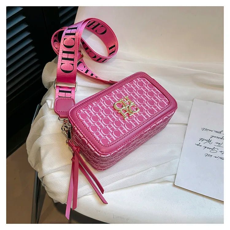 CH Women's Trendy Camera Crossbody Bag - itzy bitsy