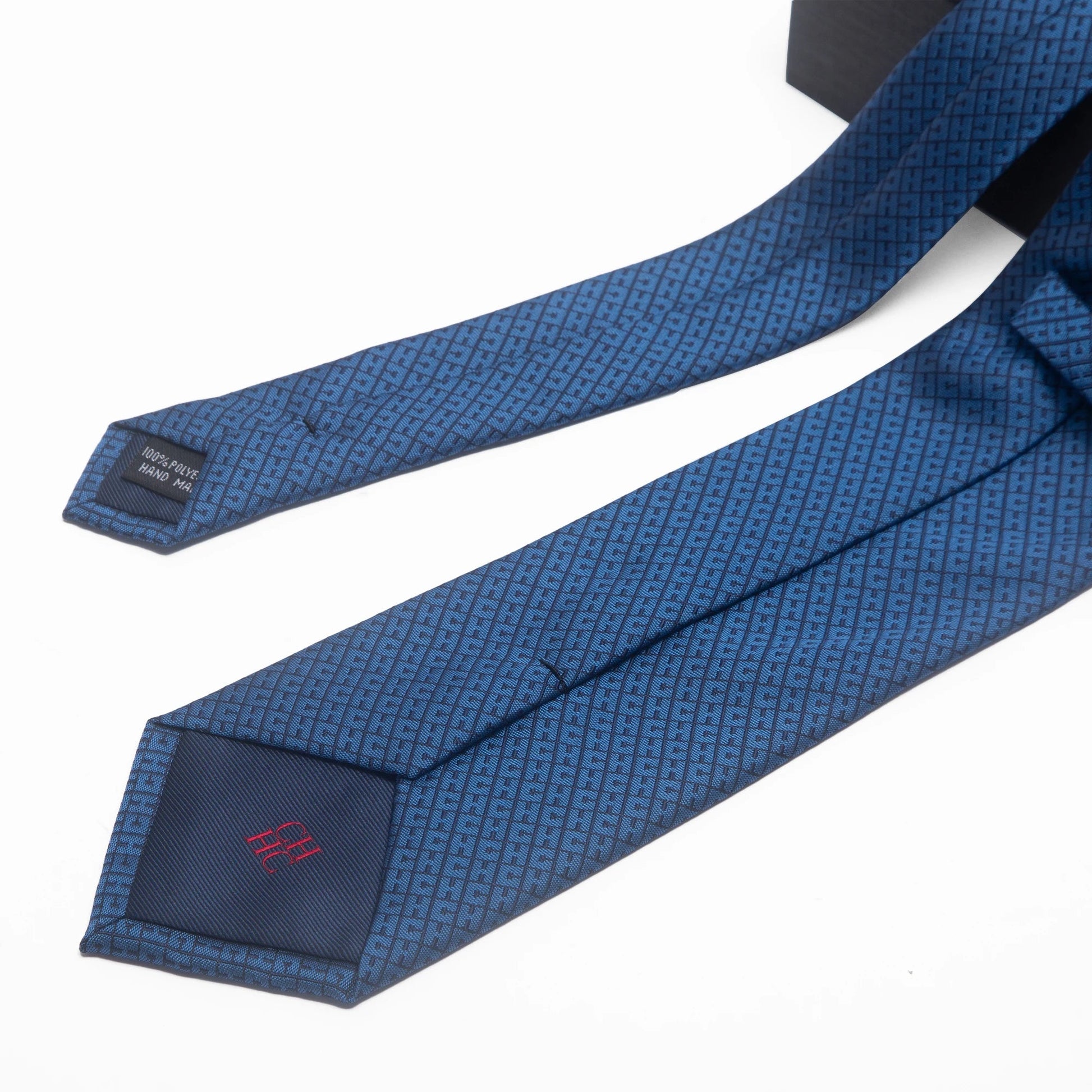 CHCH Men's Solid Jacquard Plaid Tie - itzy bitsy