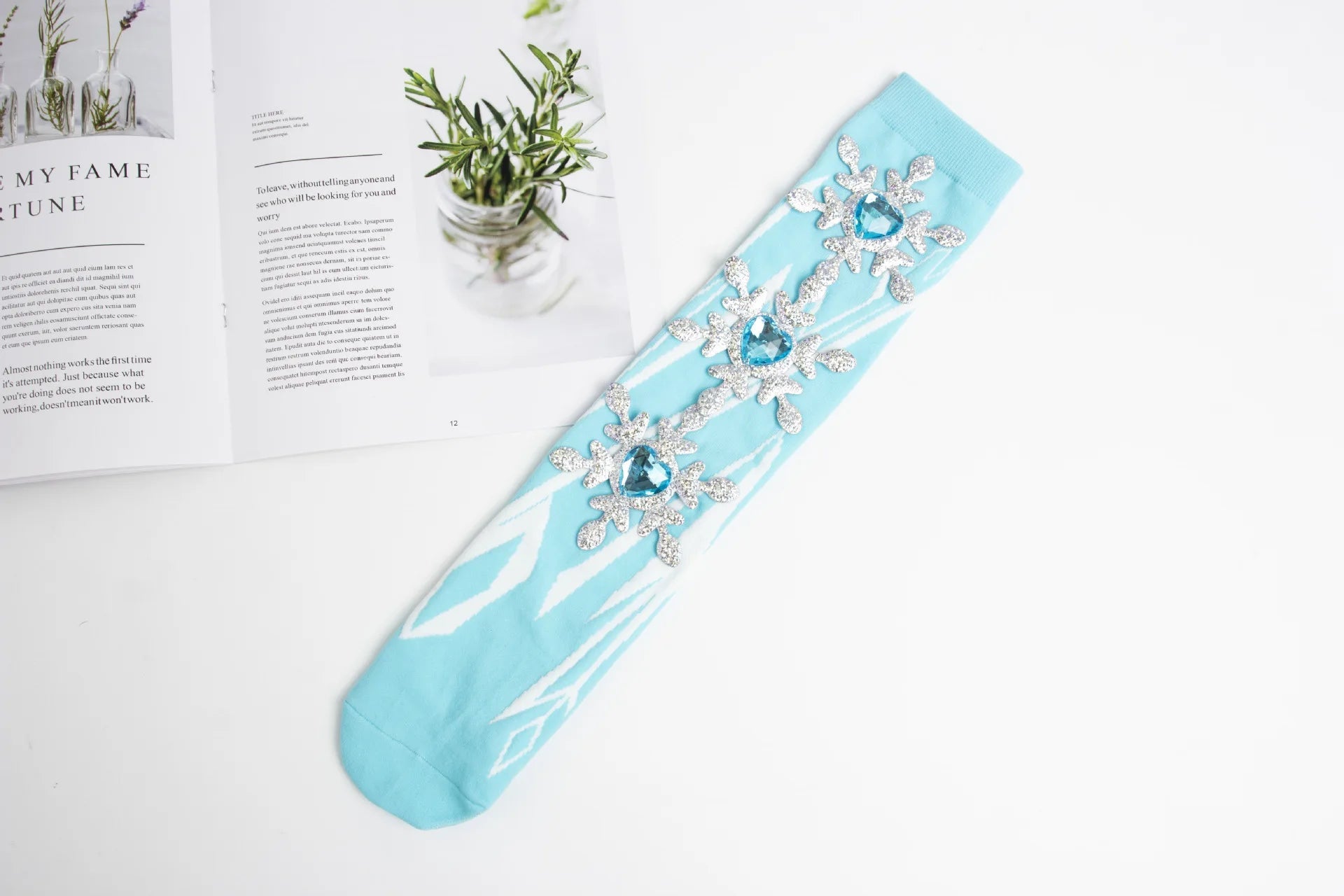 Disney Frozen Elsa Cartoon Socks - itzy bitsy