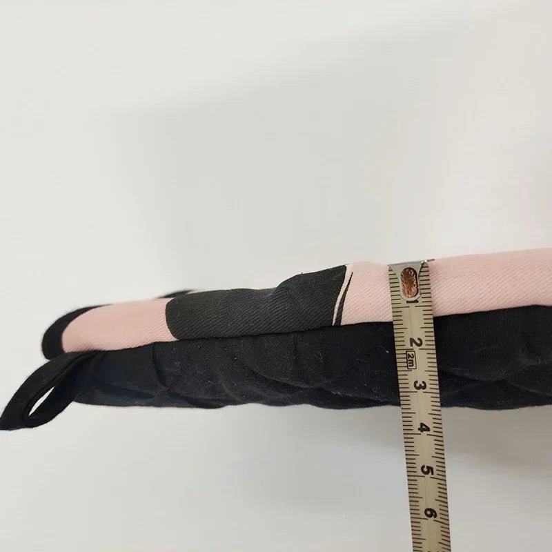 Disney Mickey & Minnie Oven Gloves - itzy bitsy