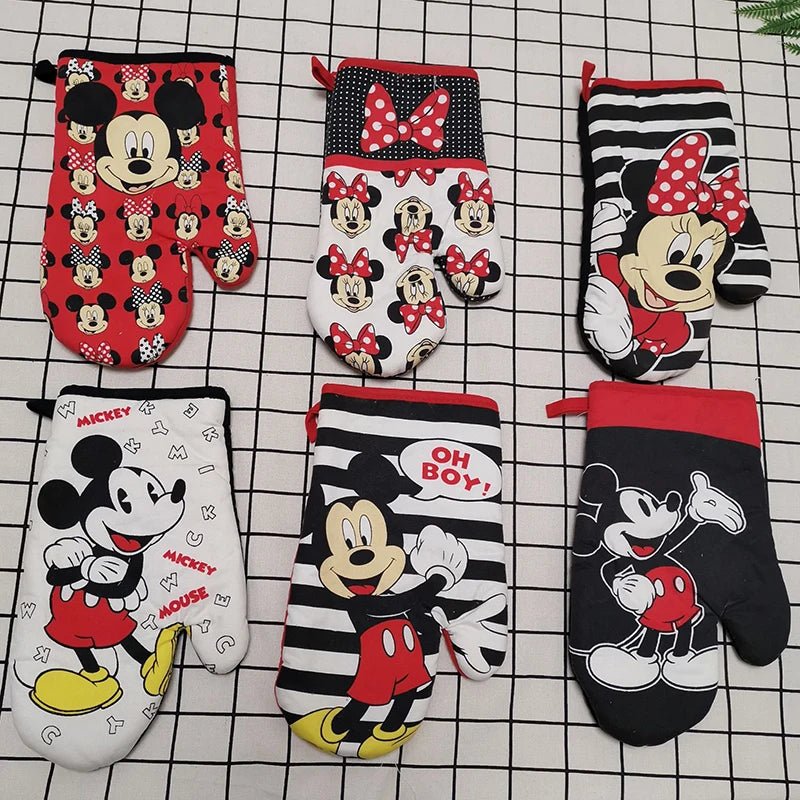 Disney Mickey & Minnie Oven Gloves - itzy bitsy