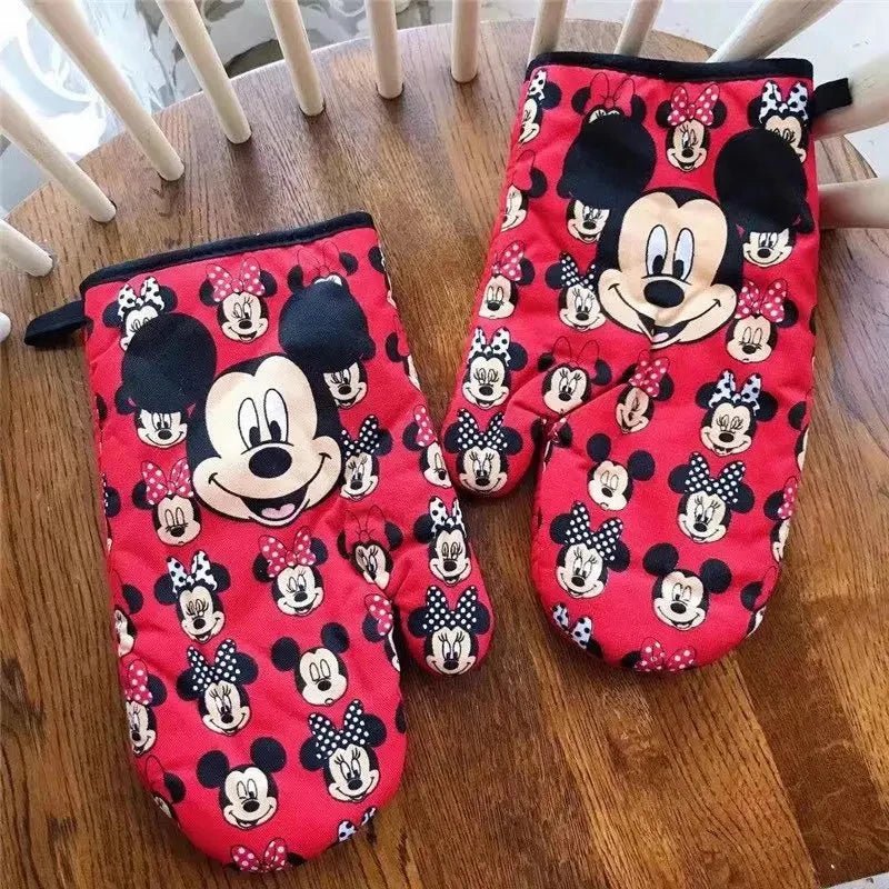 Disney Mickey & Minnie Oven Gloves - itzy bitsy
