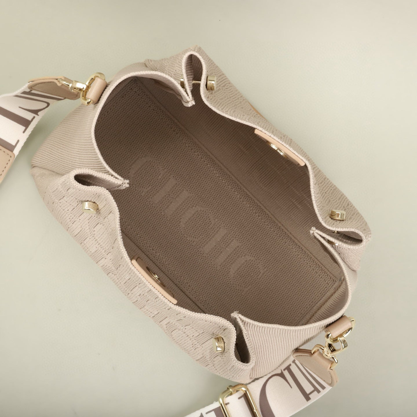 CHCH Andy 7 Bucket/Shoulder Bag