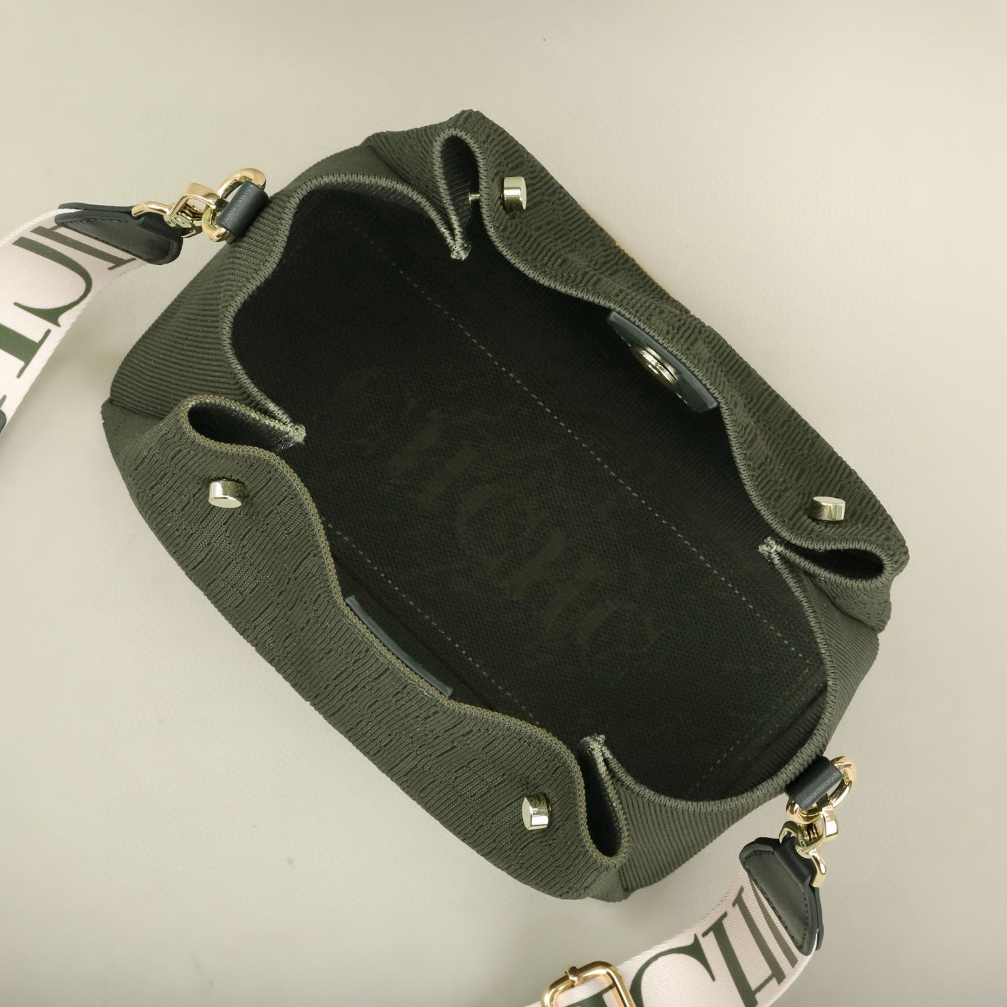 CHCH Andy 7 Bucket/Shoulder Bag