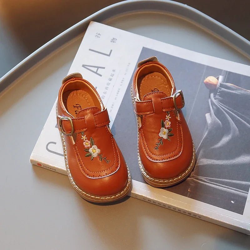 Girls Mary Janes Embroidered Floral Vintage Shoes - itzy bitsy