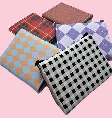 Hello Kitty & Friends Wallet - itzy bitsy