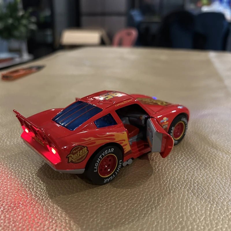 Lightning McQueen Metal Diecast With Lights Inertial Pull - Back Wheel - itzy bitsy