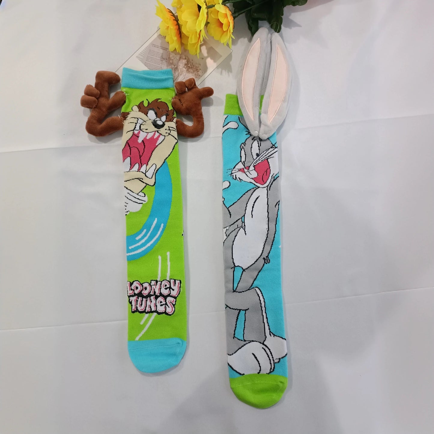 Looney Tunes Crazy Socks - itzy bitsy