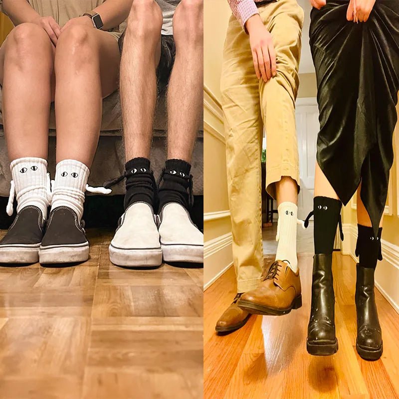 Magnetic Holding Hand Dopamine Funny Socks - itzy bitsy