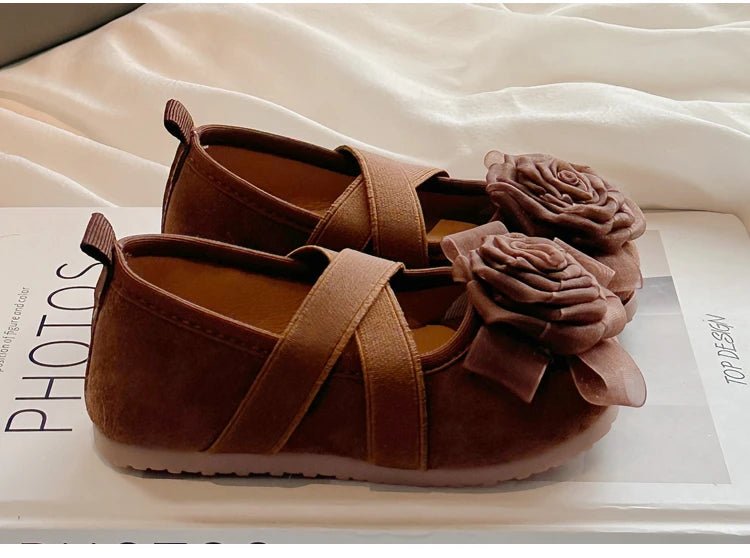 Slip - on Kids Moccasins with Sweet Flowers Flats Soft Sole Princess Shoes - itzy bitsy