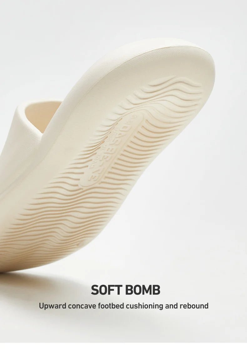 UTUNE Massage Unisex Slippers Mute Air Cushion Thick Sole - itzy bitsy