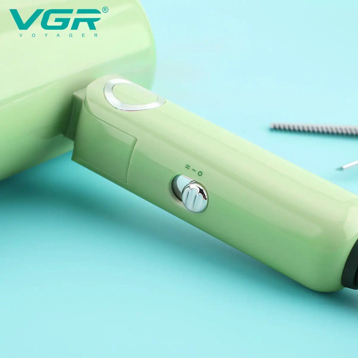 VGR 1200w Compact Foldable Hair Dryer - itzy bitsy